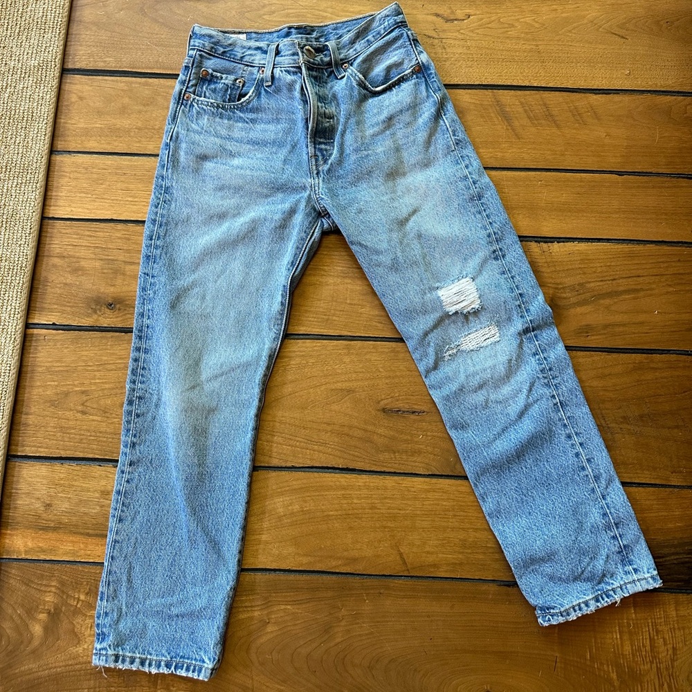Levis 501 jeans